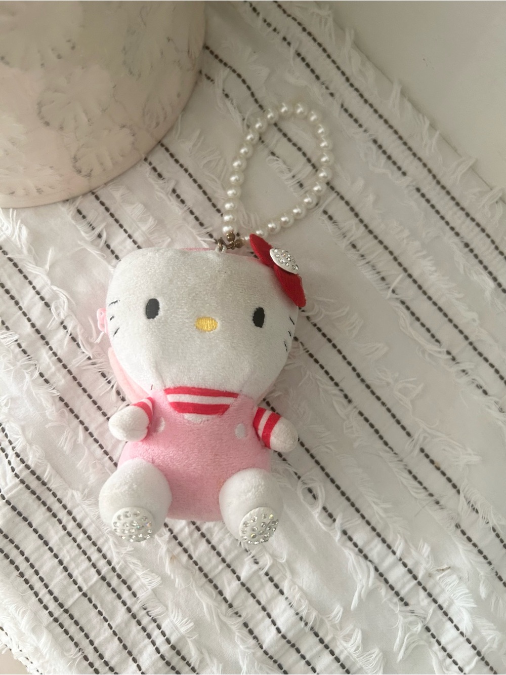 Sanrio Hello Kitty Plush Keychain Pearl Wristlet Pink Zipper Pouch